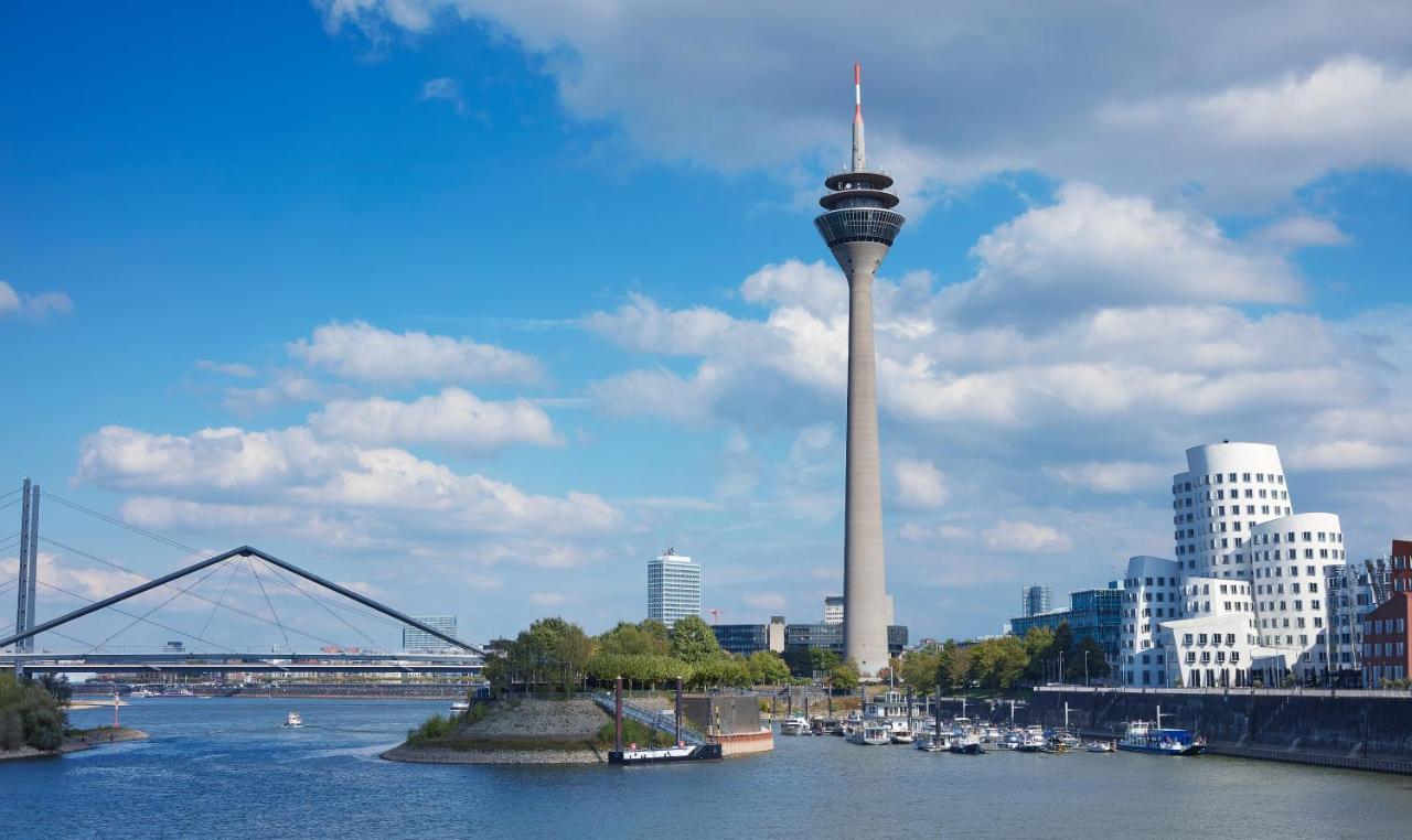 Living Hotel Duesseldorf Exterior photo